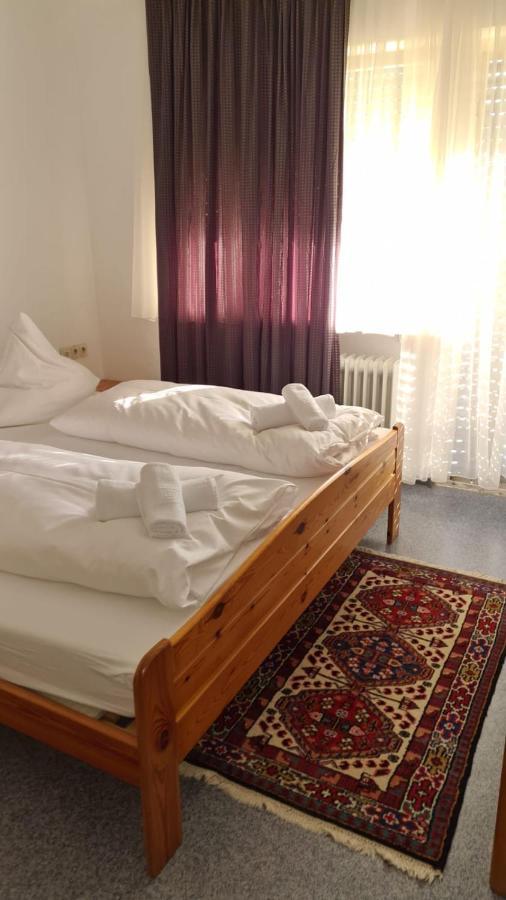 Landgasthof Rose Hotel Ditzingen Exterior foto